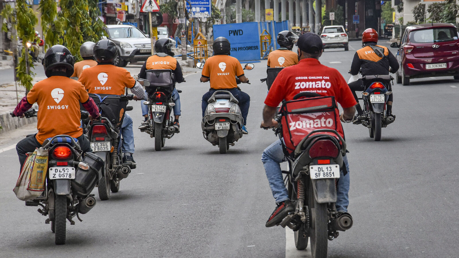 Dine-out sees a facelift as Swiggy tastes profits while Zomato builds breadth