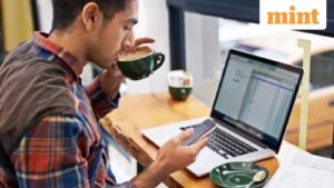 Freelancing is tricky, managing money is trickier. Stay ahead with these practices