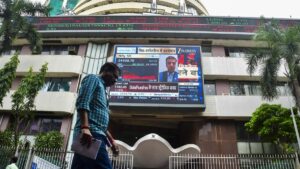 Markets rebound after 3-day fall on firm Asian peers, FII inflows