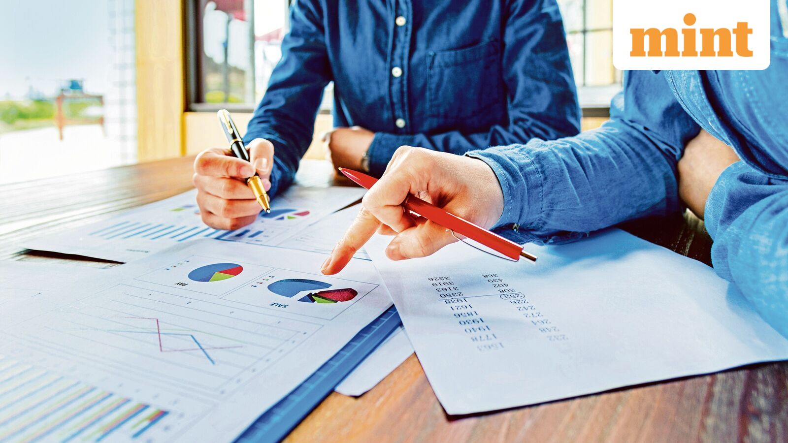 Joint Bank Accounts With Parents and Tax Risks for NRIs Explained Clearly