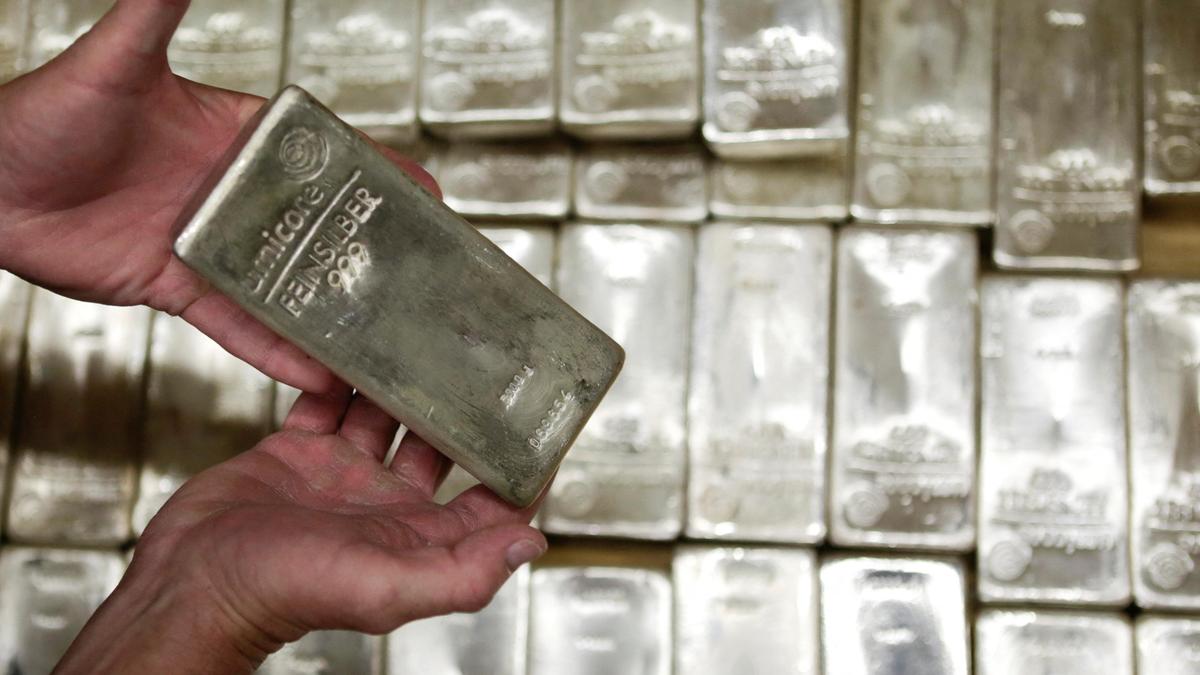 Silver jumps Rs 9350 to record Rs 236k per kg in Delhi and tops USD 75 per ounce