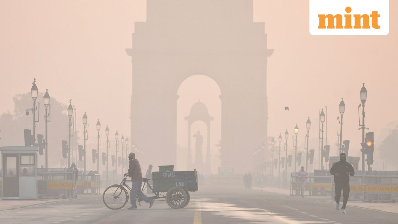 Akums Finance head resigns over Delhi pollution as AQI tops 400 triggers uproar