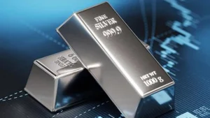 Silver scales new peak on MCX; tops ₹2,00,000/kg