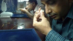 Belgian govt eases immigration policy to attract diamond cut and polish talent