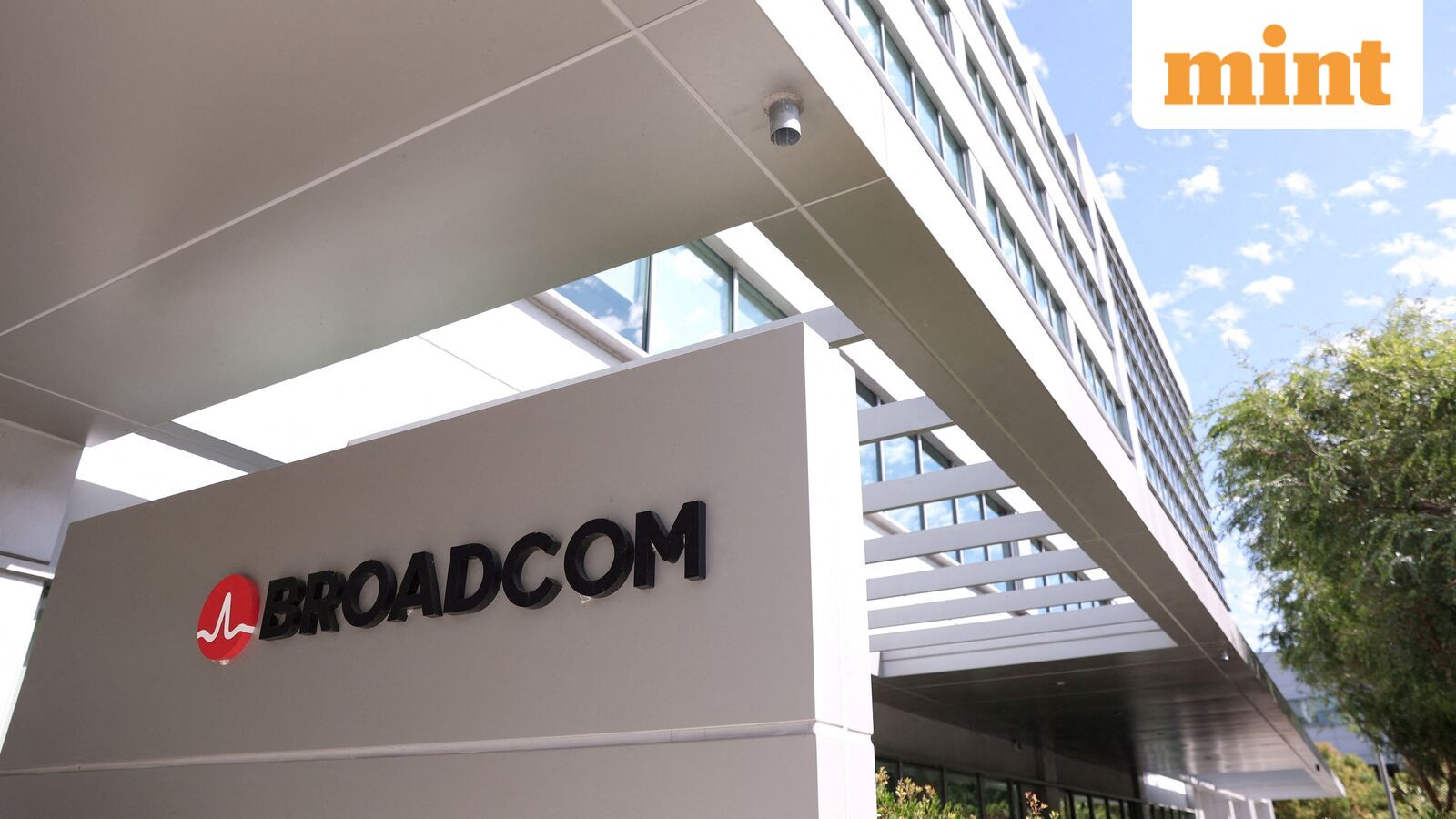 Here's why Broadcom stock fell 4% after rising due to better-than-expected earnings