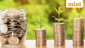 How common is stopping your SIP and when should you pause or restart it