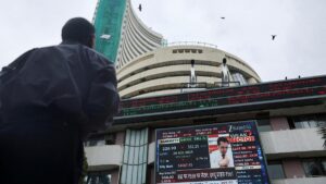 Markets Hold Steady as Volatile Swings Keep Investors on Edge in Morning Session