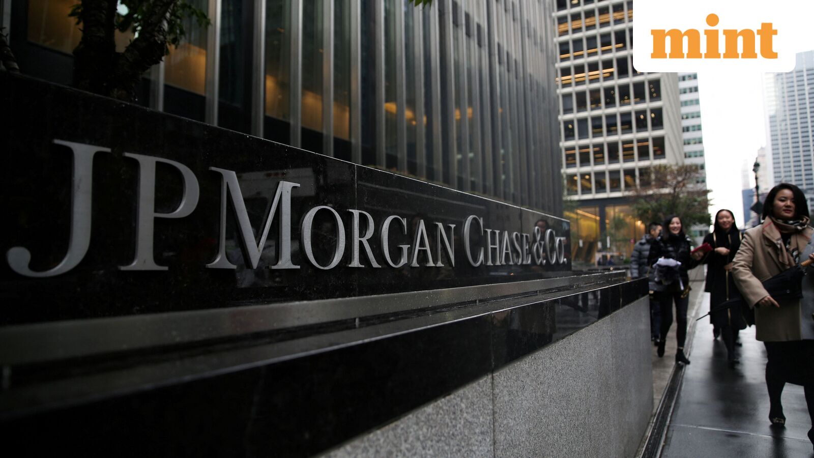 Major bank ramps up Europe hiring as investor confidence rises and capital flows