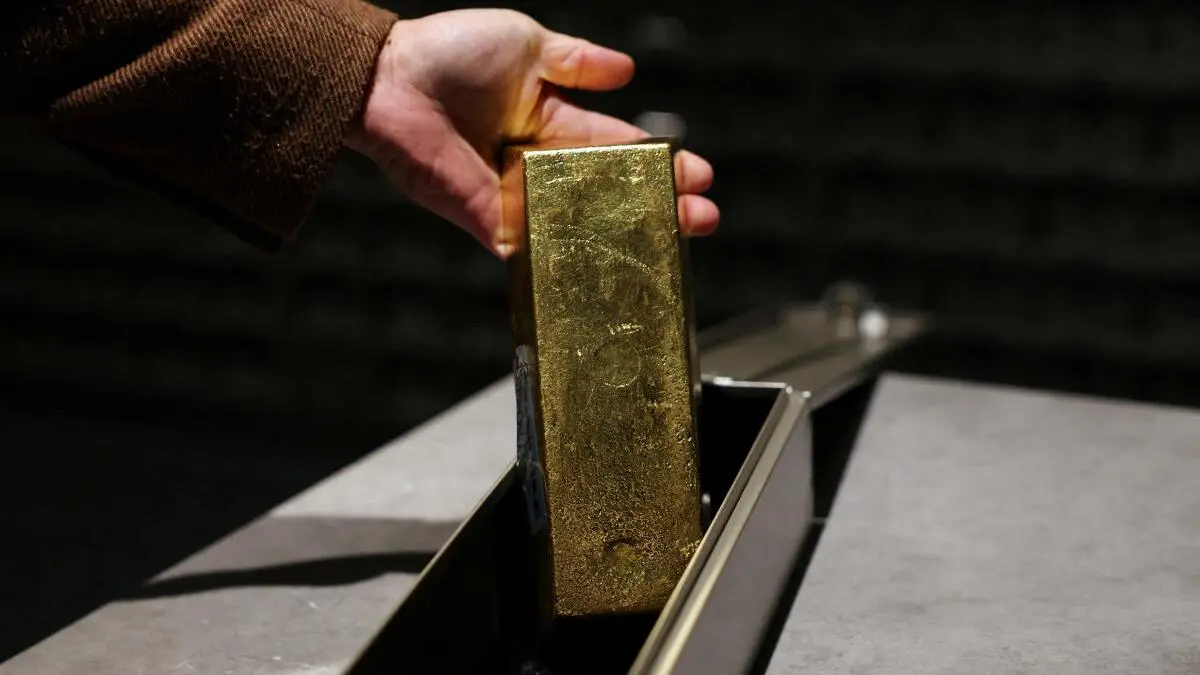 Gold and silver futures set for consolidation as markets closely await cues